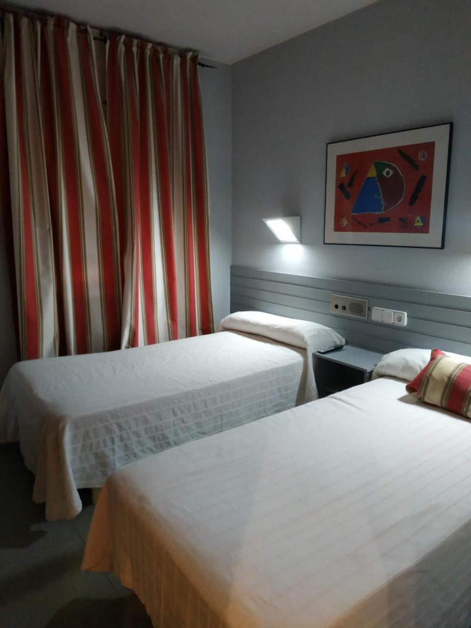 Hotel Fidalgo Каламоча Экстерьер фото