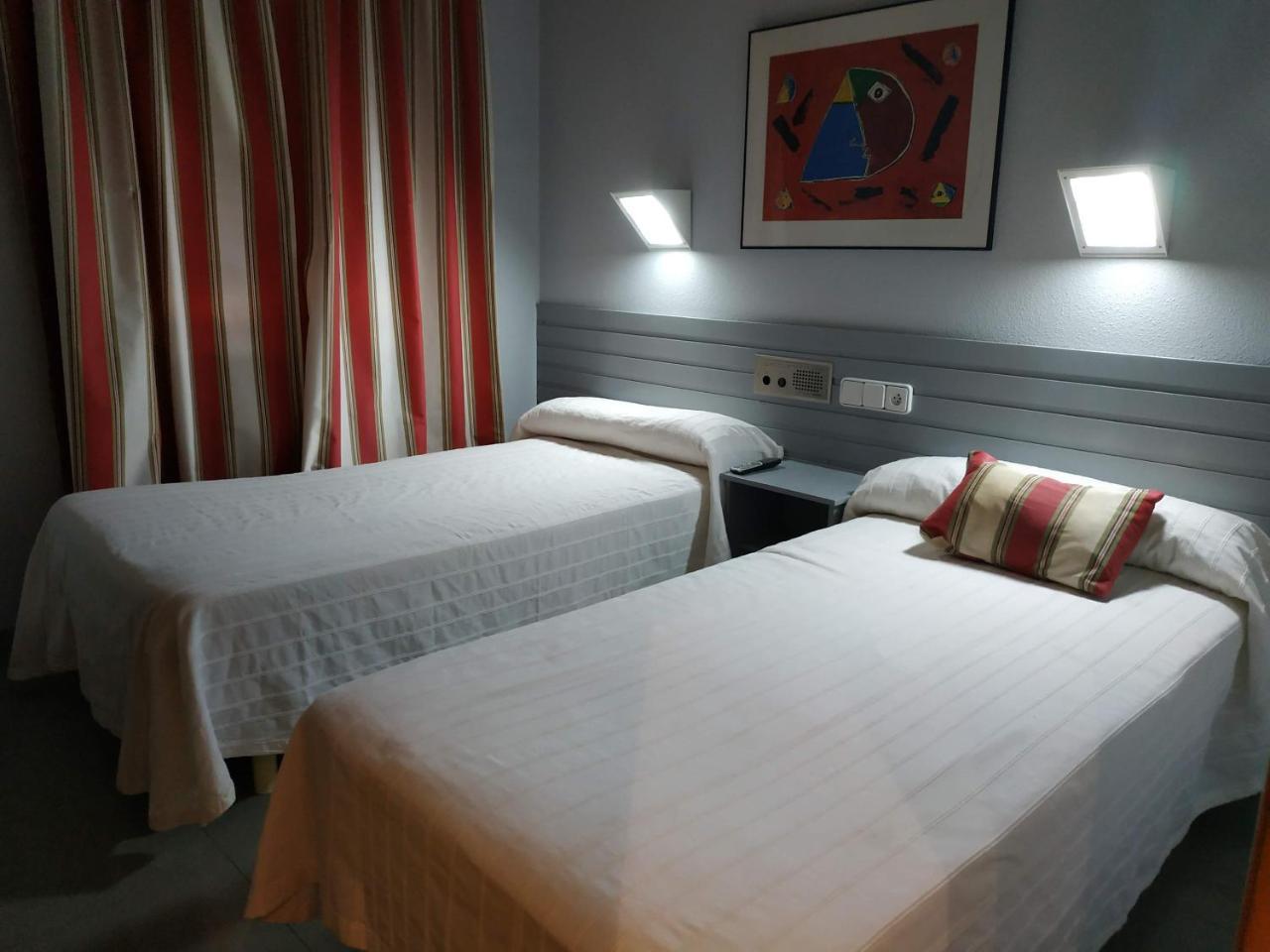 Hotel Fidalgo Каламоча Экстерьер фото